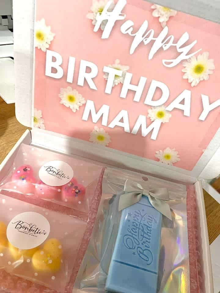 Personalised birthday gift box